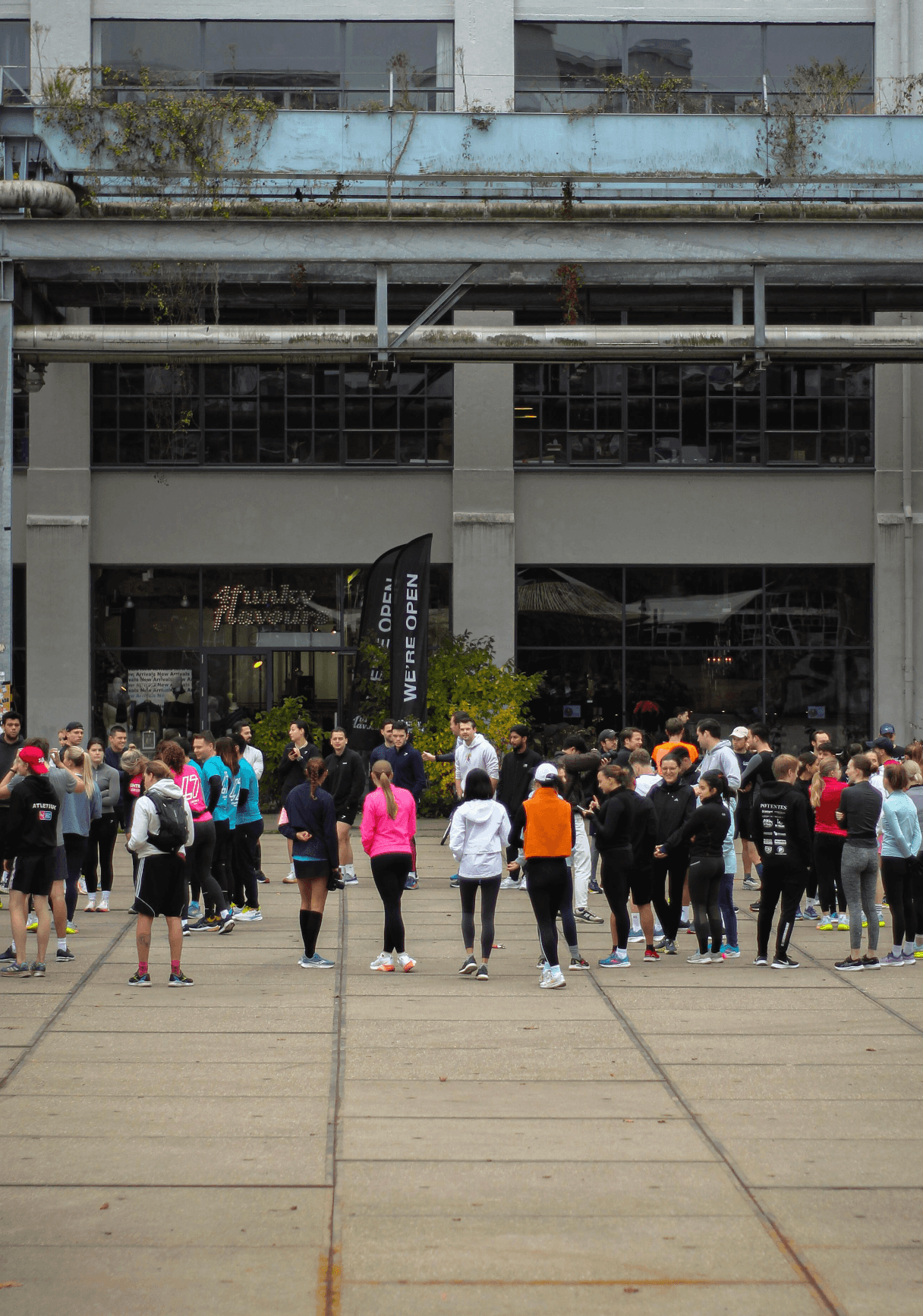 Expat running club eindhoven - diverse community running together in Strijp